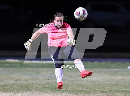 Thumbnail 2 in Chino Valley vs. St Johns (AIA 2A Semifinal) photogallery.