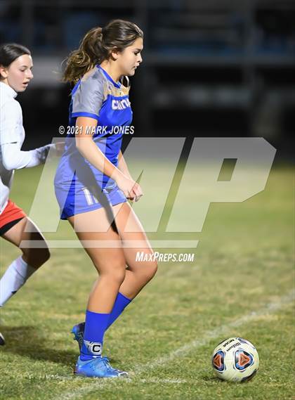 Thumbnail 1 in Chino Valley vs. St Johns (AIA 2A Semifinal) photogallery.