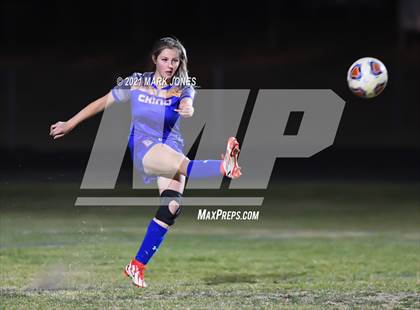 Thumbnail 3 in Chino Valley vs. St Johns (AIA 2A Semifinal) photogallery.
