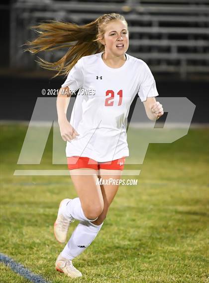 Thumbnail 2 in Chino Valley vs. St Johns (AIA 2A Semifinal) photogallery.