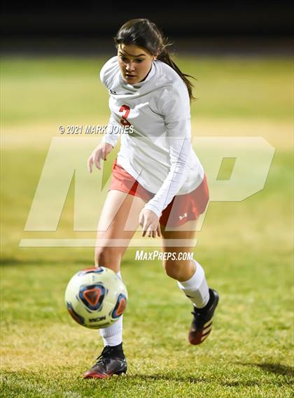 Thumbnail 1 in Chino Valley vs. St Johns (AIA 2A Semifinal) photogallery.