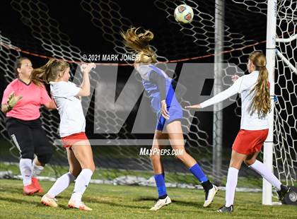 Thumbnail 1 in Chino Valley vs. St Johns (AIA 2A Semifinal) photogallery.