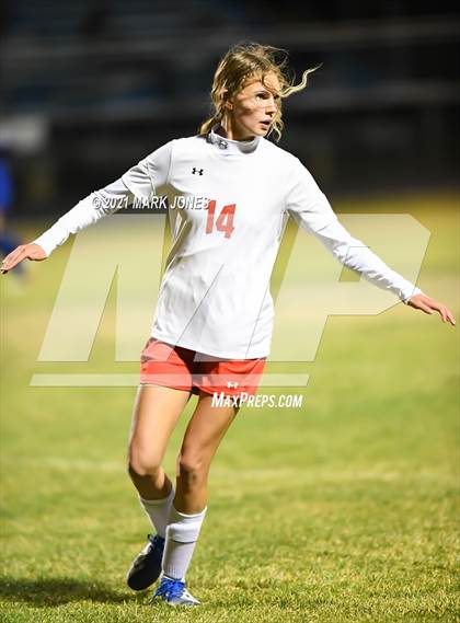 Thumbnail 2 in Chino Valley vs. St Johns (AIA 2A Semifinal) photogallery.