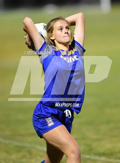 Thumbnail 3 in Chino Valley vs. St Johns (AIA 2A Semifinal) photogallery.
