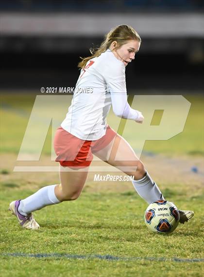 Thumbnail 3 in Chino Valley vs. St Johns (AIA 2A Semifinal) photogallery.