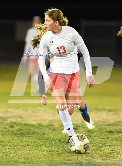 Thumbnail 3 in Chino Valley vs. St Johns (AIA 2A Semifinal) photogallery.