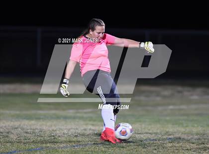 Thumbnail 3 in Chino Valley vs. St Johns (AIA 2A Semifinal) photogallery.