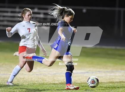 Thumbnail 2 in Chino Valley vs. St Johns (AIA 2A Semifinal) photogallery.