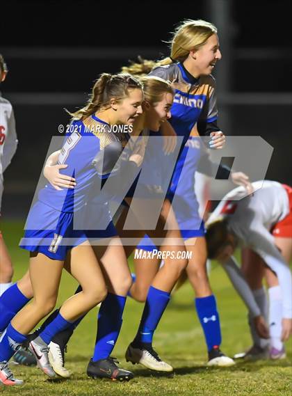 Thumbnail 3 in Chino Valley vs. St Johns (AIA 2A Semifinal) photogallery.