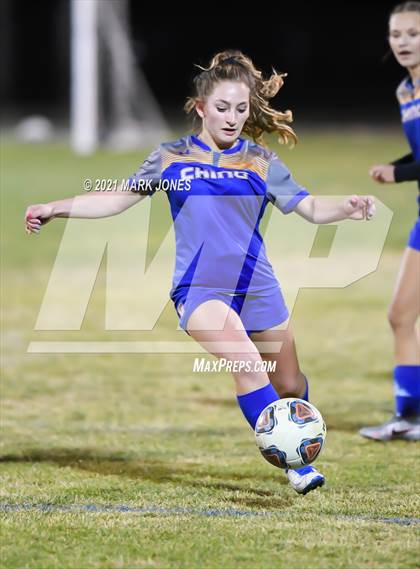 Thumbnail 2 in Chino Valley vs. St Johns (AIA 2A Semifinal) photogallery.