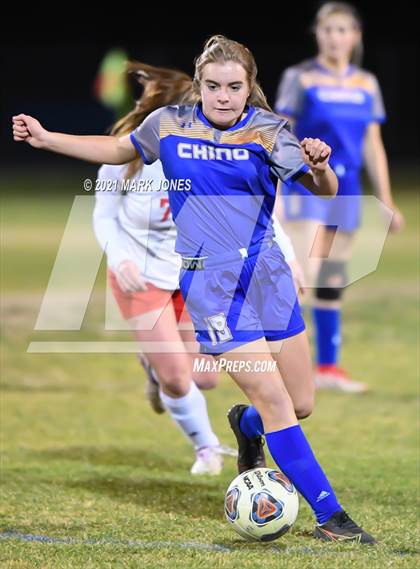 Thumbnail 3 in Chino Valley vs. St Johns (AIA 2A Semifinal) photogallery.