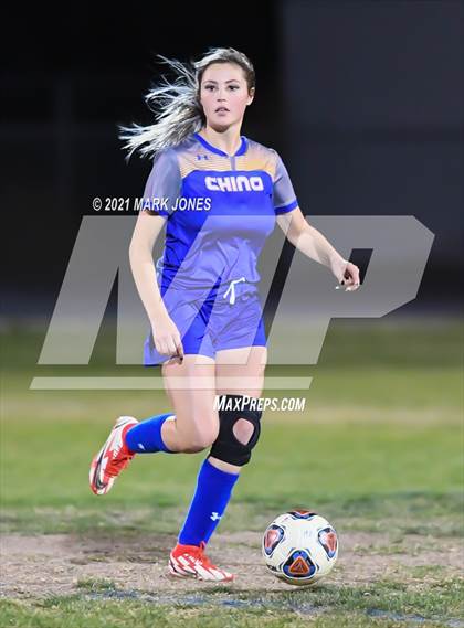 Thumbnail 3 in Chino Valley vs. St Johns (AIA 2A Semifinal) photogallery.