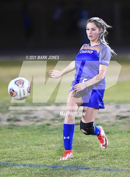 Thumbnail 2 in Chino Valley vs. St Johns (AIA 2A Semifinal) photogallery.