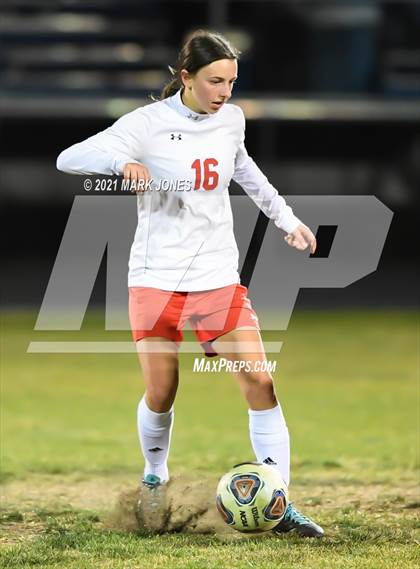 Thumbnail 2 in Chino Valley vs. St Johns (AIA 2A Semifinal) photogallery.