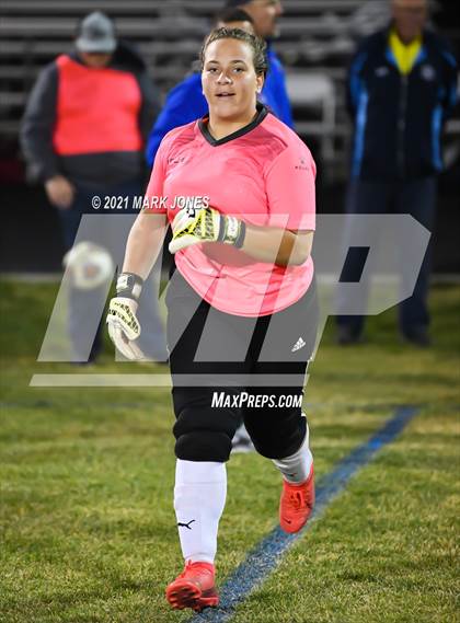 Thumbnail 2 in Chino Valley vs. St Johns (AIA 2A Semifinal) photogallery.