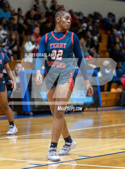 Thumbnail 2 in Terry Sanford @ Westover photogallery.