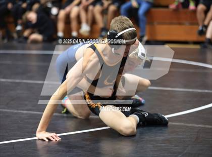 Thumbnail 3 in Swansboro vs Southwest Onslow (Blood Pernu Duals) photogallery.