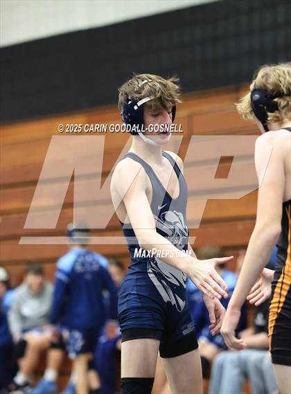 Thumbnail 3 in Swansboro vs Southwest Onslow (Blood Pernu Duals) photogallery.