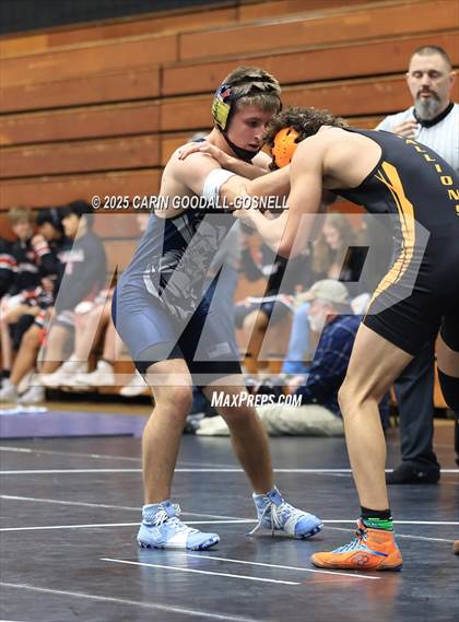 Thumbnail 3 in Swansboro vs Southwest Onslow (Blood Pernu Duals) photogallery.