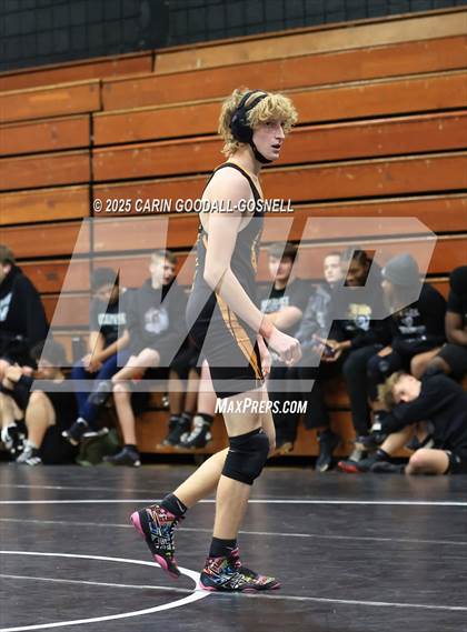 Thumbnail 2 in Swansboro vs Southwest Onslow (Blood Pernu Duals) photogallery.