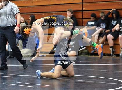Thumbnail 2 in Swansboro vs Southwest Onslow (Blood Pernu Duals) photogallery.
