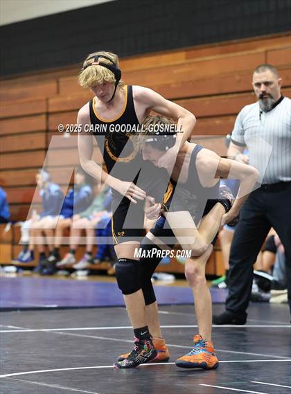 Thumbnail 2 in Swansboro vs Southwest Onslow (Blood Pernu Duals) photogallery.