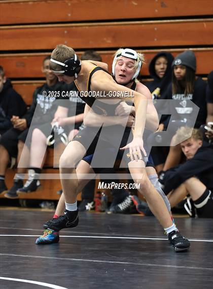Thumbnail 2 in Swansboro vs Southwest Onslow (Blood Pernu Duals) photogallery.