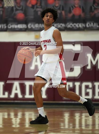 Thumbnail 3 in St. Thomas Catholic vs. Parish Episcopal (TAPPS 6A Regional Final) photogallery.