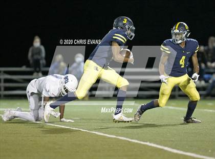 Thumbnail 3 in Harding Academy @ Lausanne Collegiate(TSSAA Div 2-AA 1st Round Playoff) photogallery.