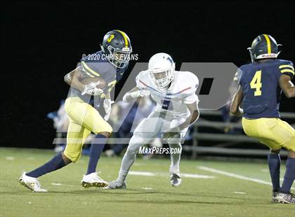 Thumbnail 2 in Harding Academy @ Lausanne Collegiate(TSSAA Div 2-AA 1st Round Playoff) photogallery.