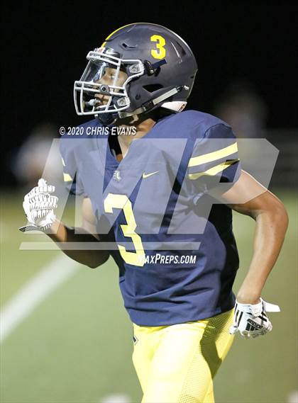 Thumbnail 2 in Harding Academy @ Lausanne Collegiate(TSSAA Div 2-AA 1st Round Playoff) photogallery.