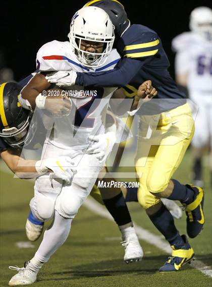 Thumbnail 3 in Harding Academy @ Lausanne Collegiate(TSSAA Div 2-AA 1st Round Playoff) photogallery.