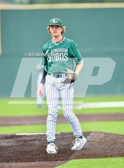 Thumbnail 1 in Hallsville vs. Longview (UIL 5A Regional Quarterfinal Game 2) photogallery.