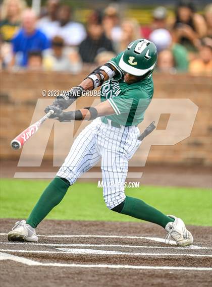 Thumbnail 2 in Hallsville vs. Longview (UIL 5A Regional Quarterfinal Game 2) photogallery.