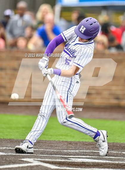 Thumbnail 2 in Hallsville vs. Longview (UIL 5A Regional Quarterfinal Game 2) photogallery.