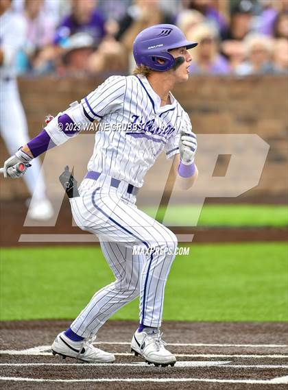 Thumbnail 1 in Hallsville vs. Longview (UIL 5A Regional Quarterfinal Game 2) photogallery.