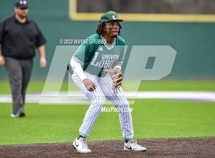 Thumbnail 3 in Hallsville vs. Longview (UIL 5A Regional Quarterfinal Game 2) photogallery.