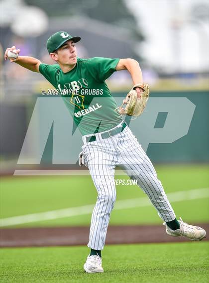 Thumbnail 1 in Hallsville vs. Longview (UIL 5A Regional Quarterfinal Game 2) photogallery.
