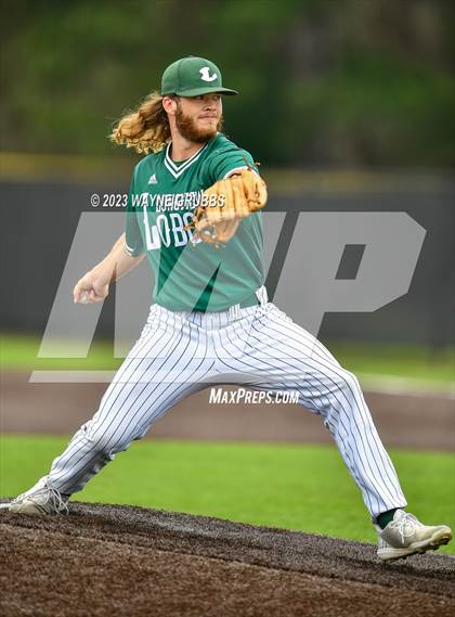 Thumbnail 3 in Hallsville vs. Longview (UIL 5A Regional Quarterfinal Game 2) photogallery.