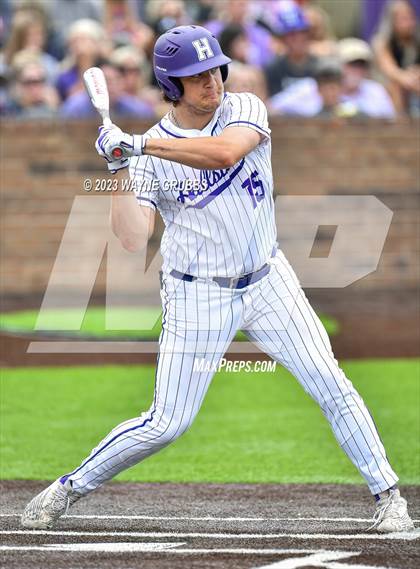 Thumbnail 1 in Hallsville vs. Longview (UIL 5A Regional Quarterfinal Game 2) photogallery.