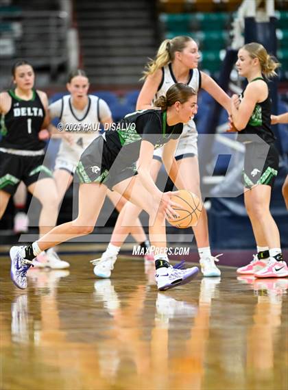 Thumbnail 3 in Delta vs. University (CHSAA 4A State Final) photogallery.