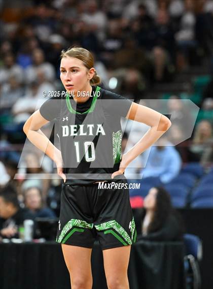 Thumbnail 1 in Delta vs. University (CHSAA 4A State Final) photogallery.