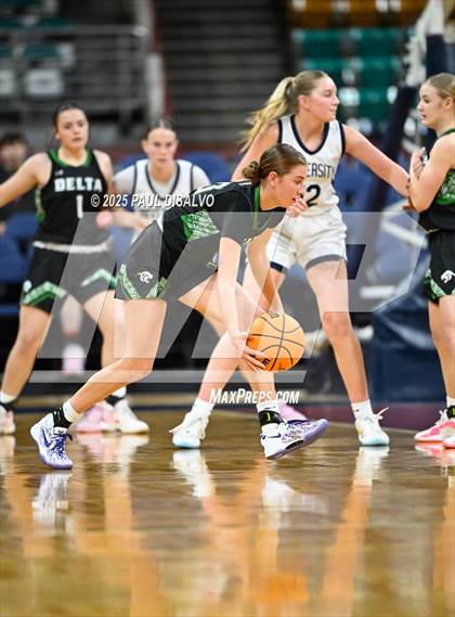 Thumbnail 2 in Delta vs. University (CHSAA 4A State Final) photogallery.
