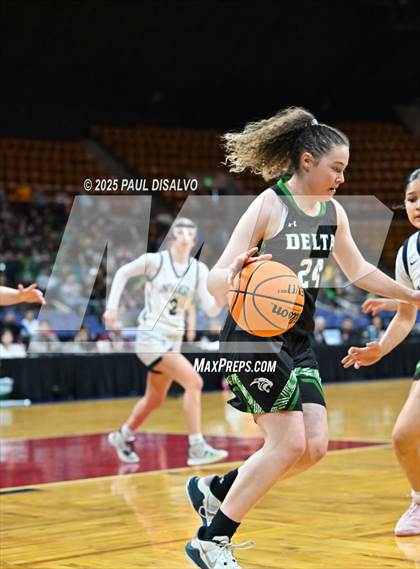 Thumbnail 2 in Delta vs. University (CHSAA 4A State Final) photogallery.