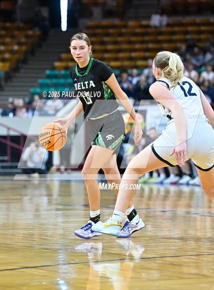 Thumbnail 3 in Delta vs. University (CHSAA 4A State Final) photogallery.
