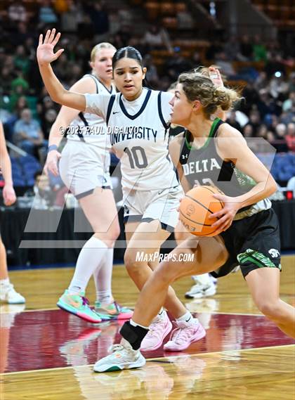 Thumbnail 2 in Delta vs. University (CHSAA 4A State Final) photogallery.