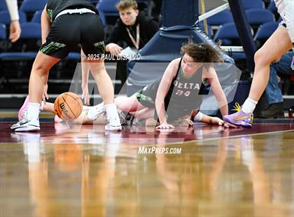 Thumbnail 1 in Delta vs. University (CHSAA 4A State Final) photogallery.