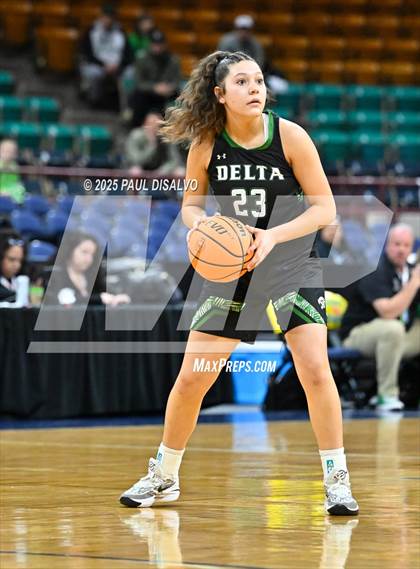 Thumbnail 2 in Delta vs. University (CHSAA 4A State Final) photogallery.