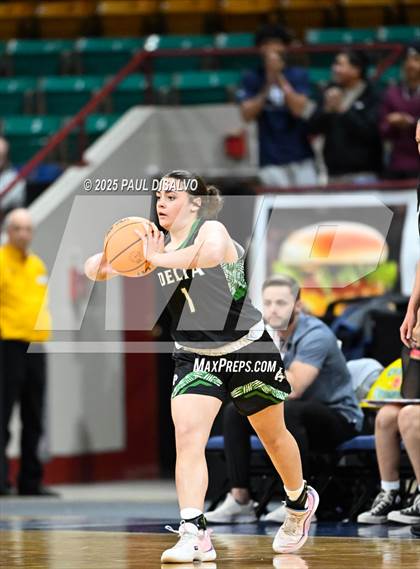 Thumbnail 2 in Delta vs. University (CHSAA 4A State Final) photogallery.