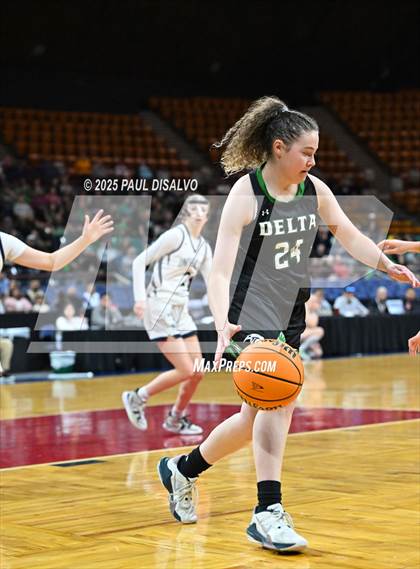 Thumbnail 3 in Delta vs. University (CHSAA 4A State Final) photogallery.